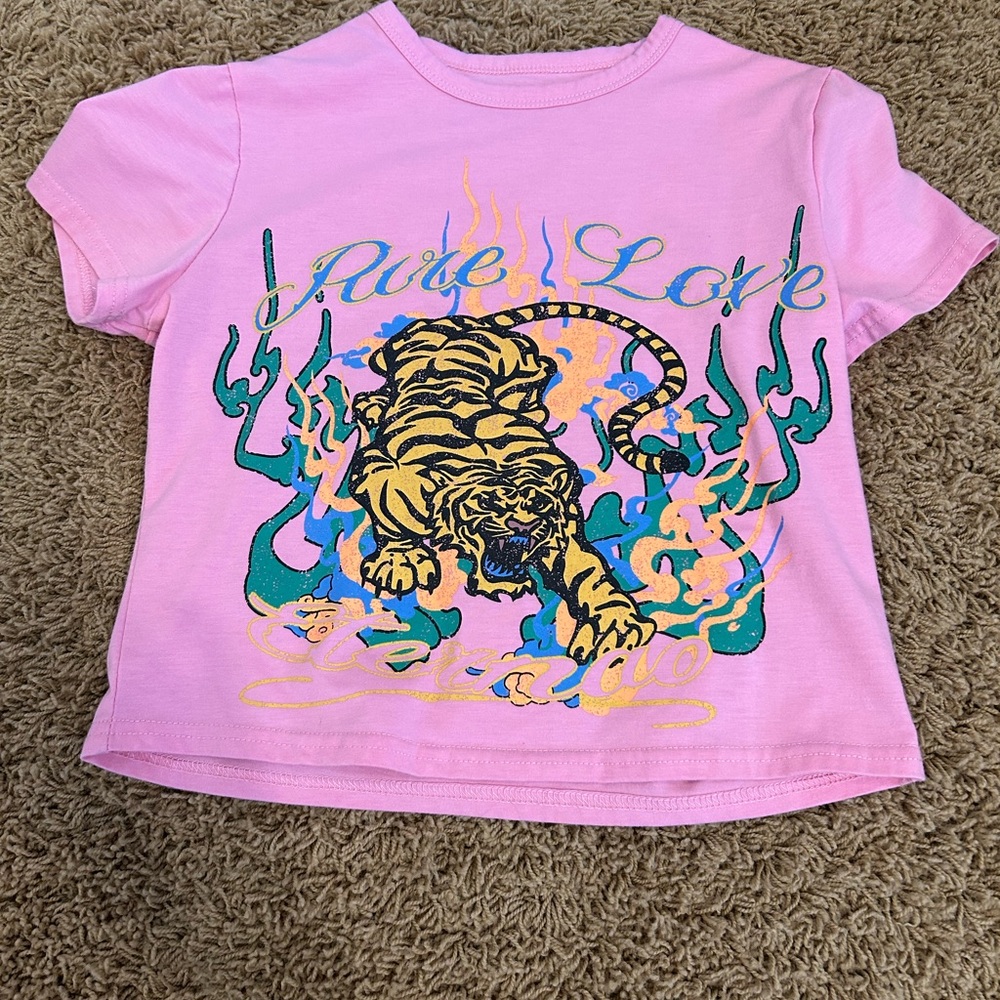 Urban Outfitters Pink Graphic Tee with Tiger Design
